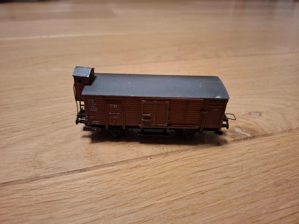Trix 420 - wagon DB, Hobby & Loisirs créatifs, Trains miniatures | HO, Utilisé, Wagon, Trix, Enlèvement