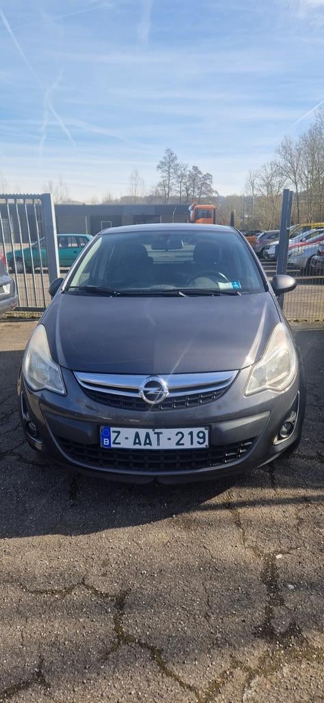 OPEL CORSA 12/2011 /140000 km LPG, Autos, Capteur de lumière, Euro 5, Achat, Entreprise