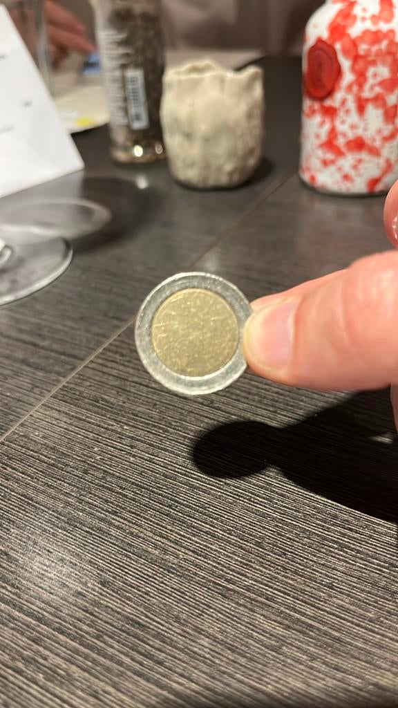 Piece 2€ flancs vierges, Enlèvement ou Envoi