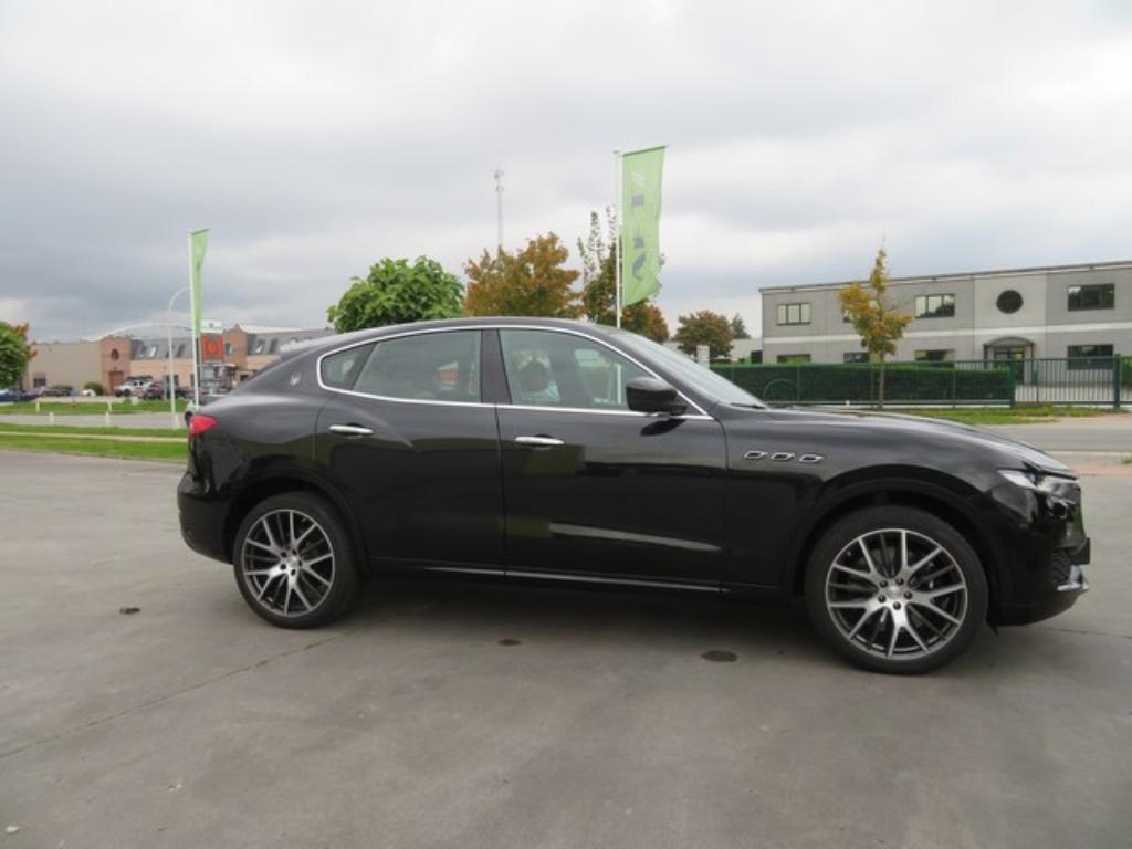 maserati levante 3.0 v6 biturbo s Q4/panoram/ 360 cam/21, Auto's, Automaat, Euro 6, Bedrijf, 5 deurs