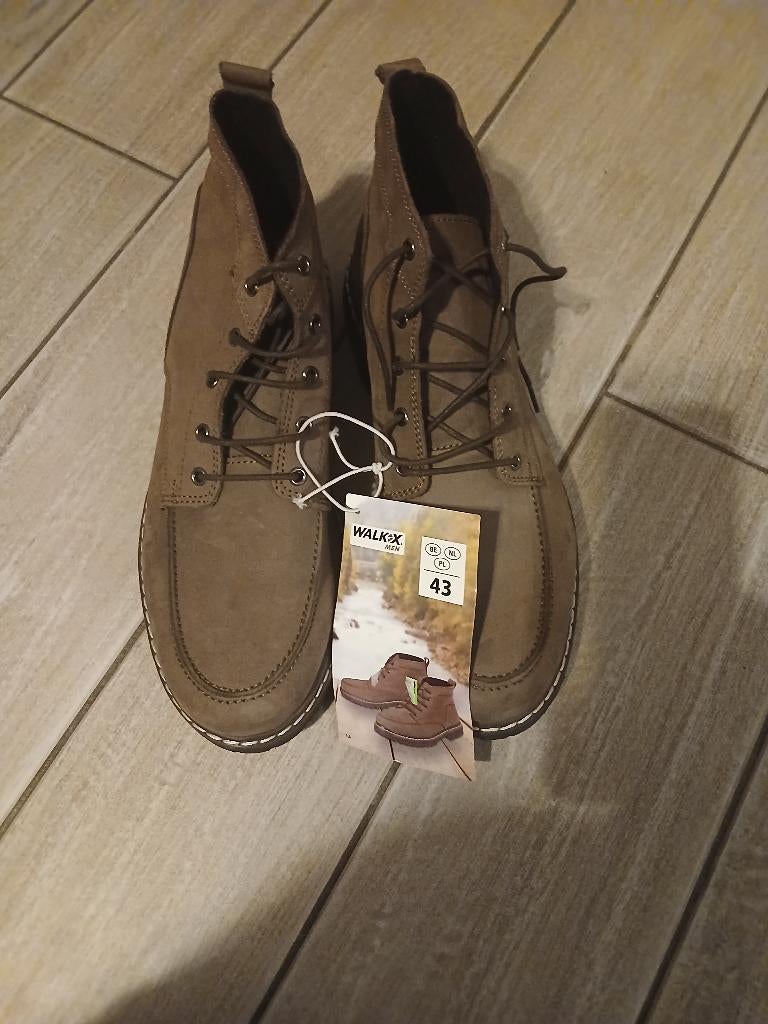 Schoenen nieuw maat 42 en 45 leather, Ophalen of Verzenden, Nieuw