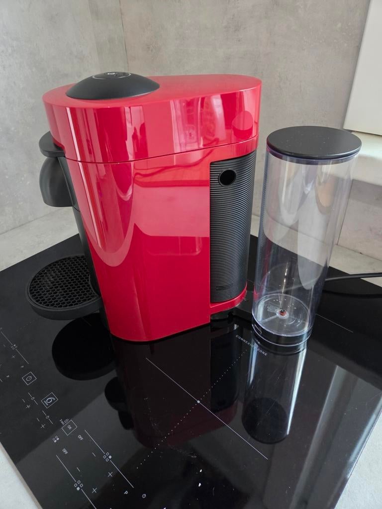Nespresso Vertuo Rouge Plus, Ophalen, Zo goed als nieuw