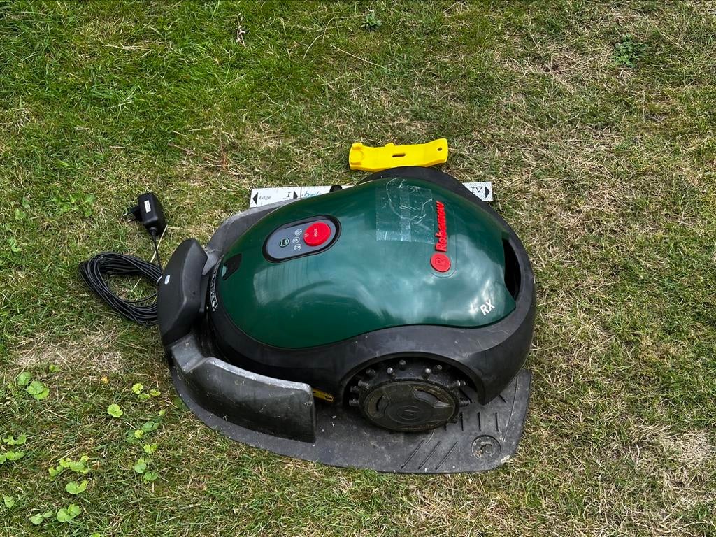 Robomow RX tondeuse robot, Jardin & Terrasse, Tondeuses robotisées, Utilisé, Robomow, 20 à 25 cm, Enlèvement