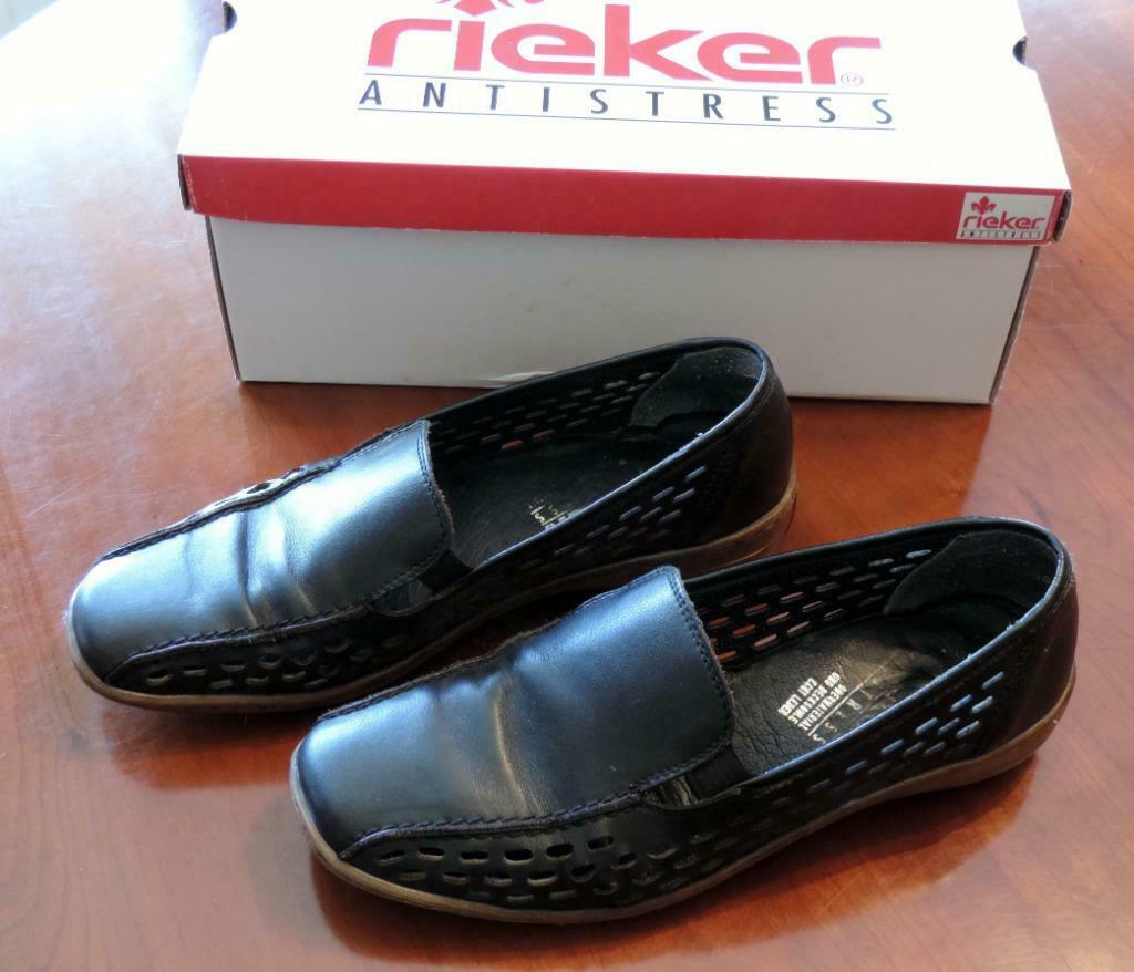 Rieker antistress instappers, maat 37, Kleding | Dames, Schoenen, Ophalen of Verzenden, Rieker, Instappers, Zwart