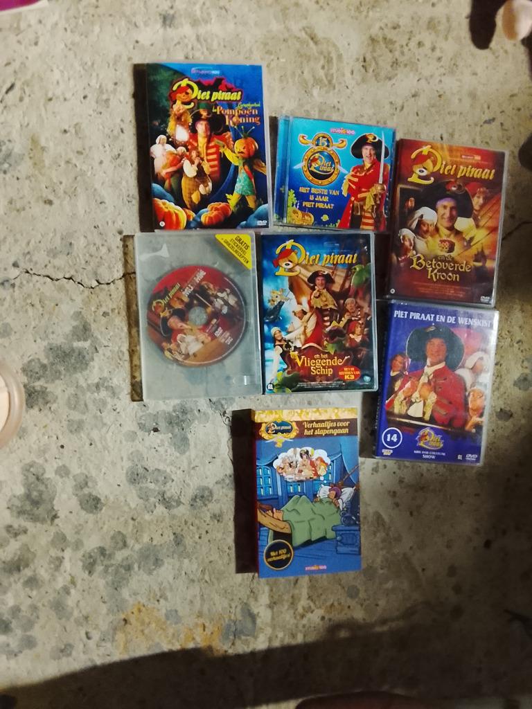 Dvd's, boek en CD Piet Piraat, Ophalen of Verzenden, Gebruikt