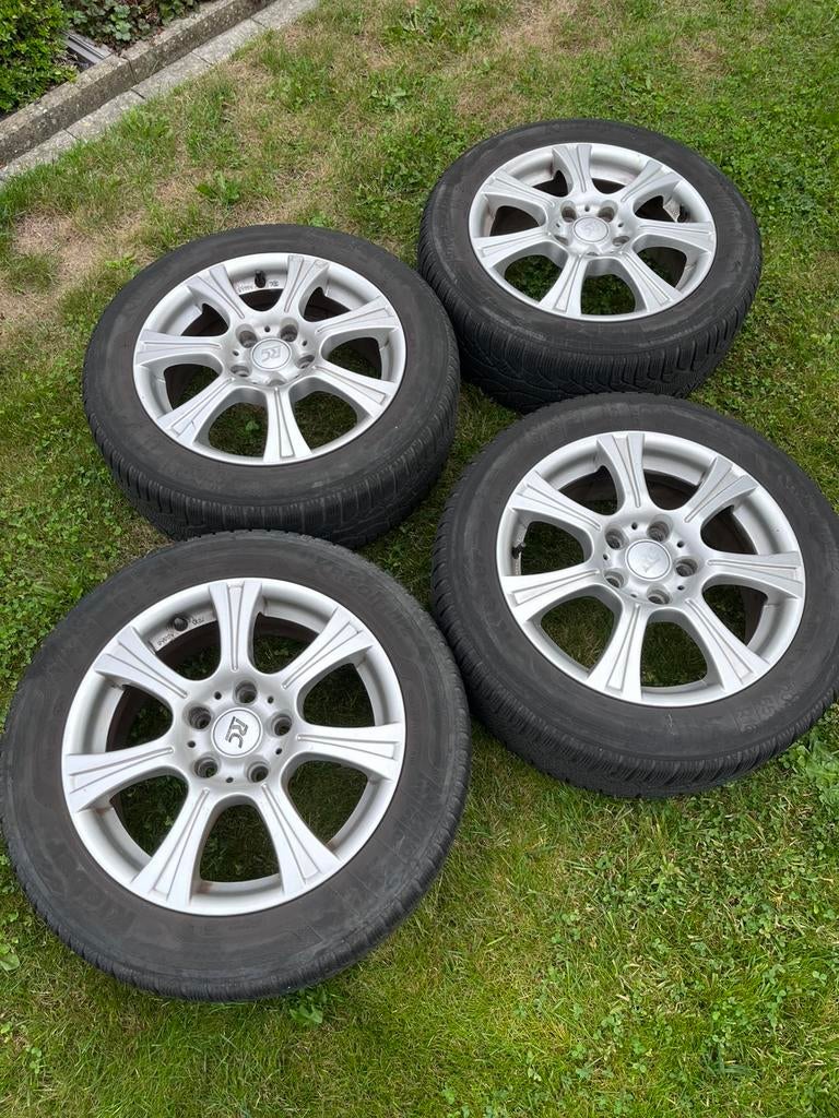 Winterbandenset Alu velg 5x114 Toyota, Auto-onderdelen, Banden en Velgen, Ophalen, Gebruikt, 16 inch, Personenwagen