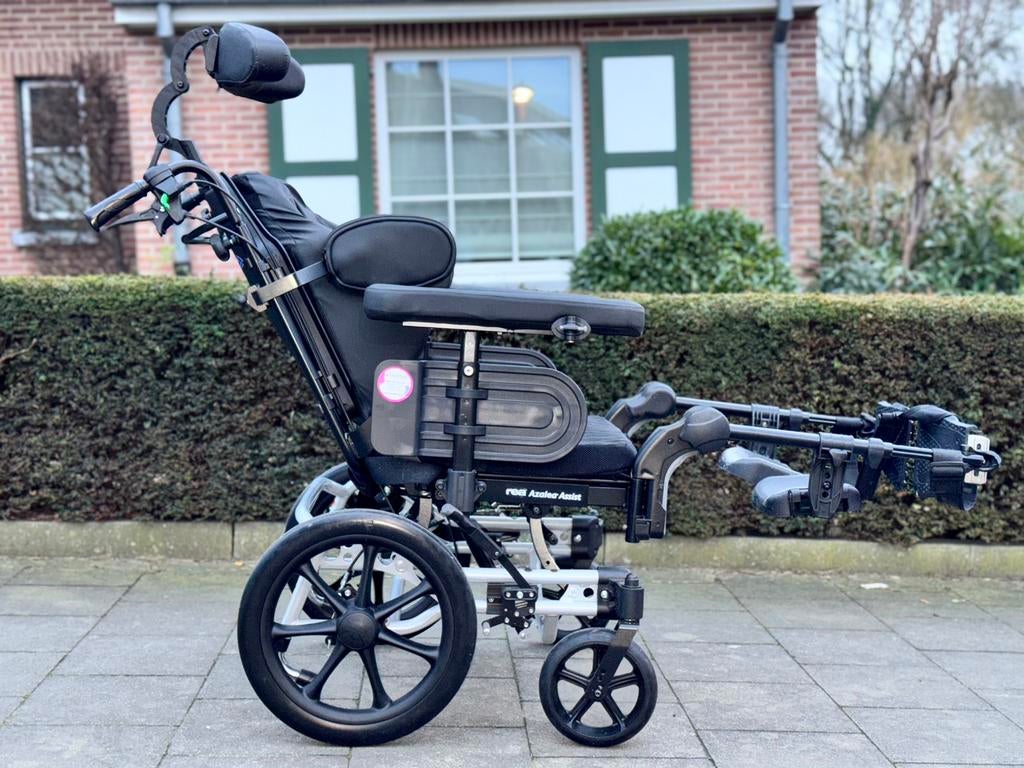 Invacare Azalea kantel rolstoel extra breedte rolwagen, Ophalen of Verzenden, Inklapbaar, Nieuw, Handbewogen rolstoel