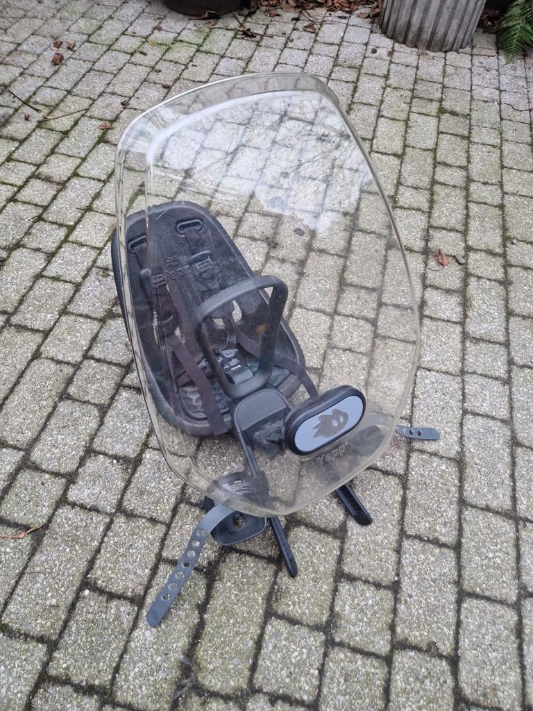 Mini-siège de vélo Yepp avec pare-brise avant, Enlèvement