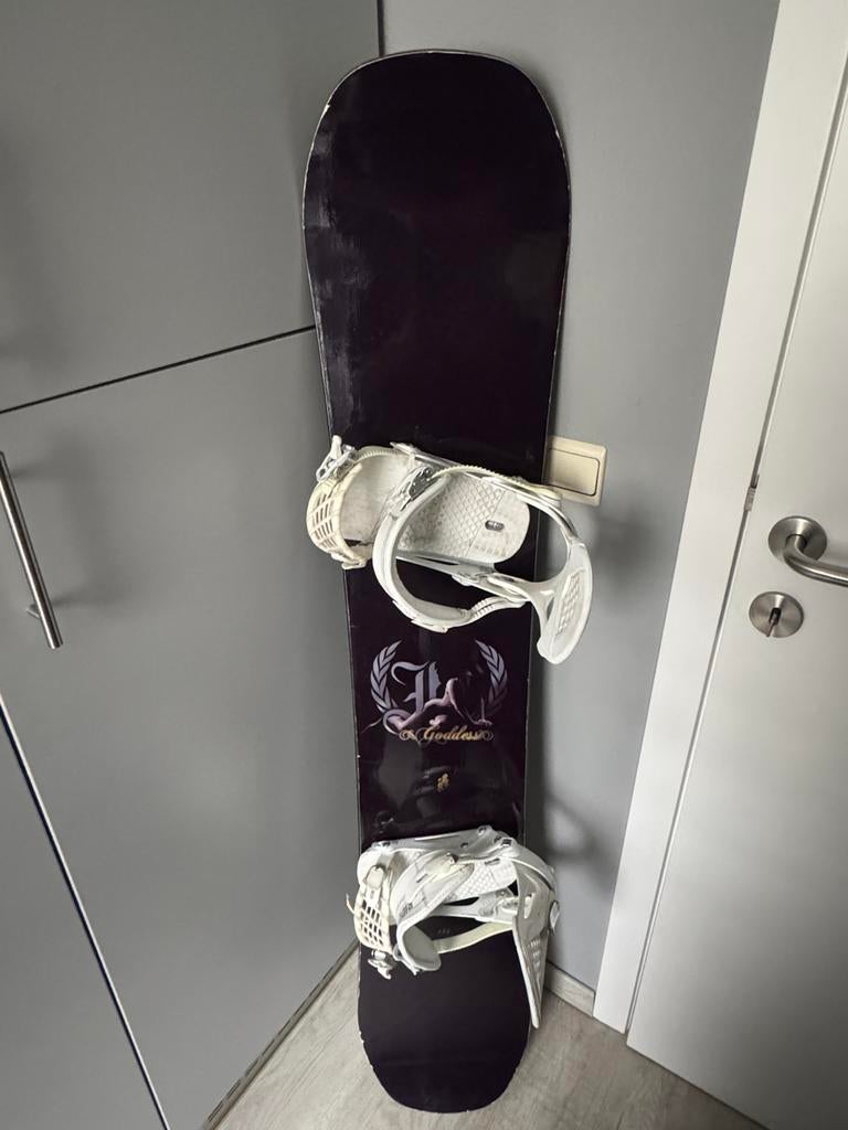 Snowboard Imperium, Ophalen, Board