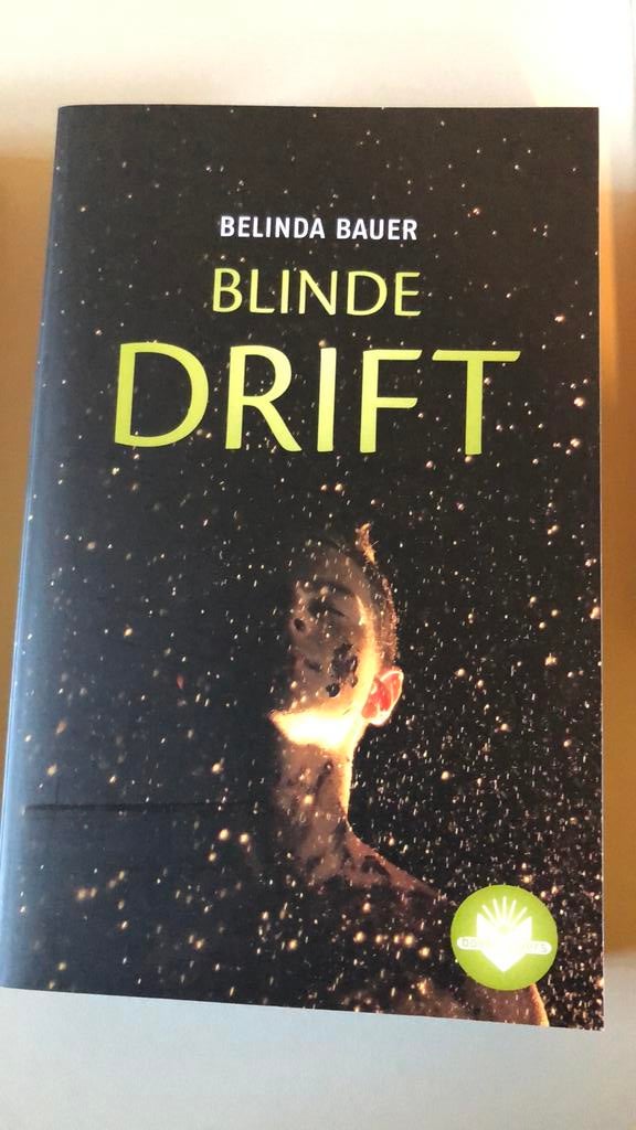 Blinde drift - Belinda Bauer, Ophalen of Verzenden, Zo goed als nieuw