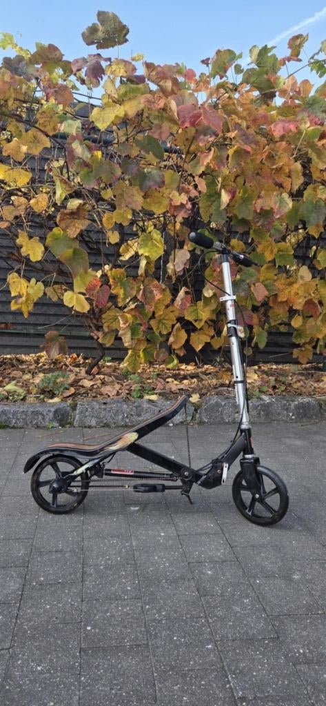 Step space scooter, nog in goede staat. Cash betalen., Ophalen, Gebruikt