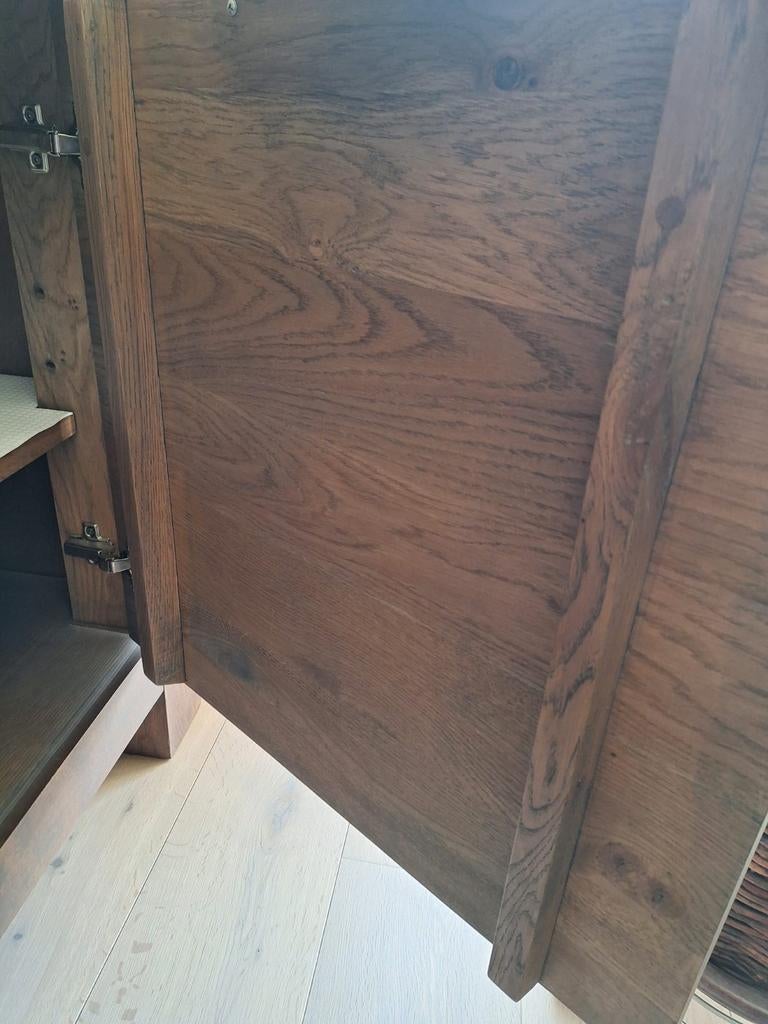 Vitrinekast eik B 148 x H 210 x D 48/36, Ophalen, Zo goed als nieuw, Glas