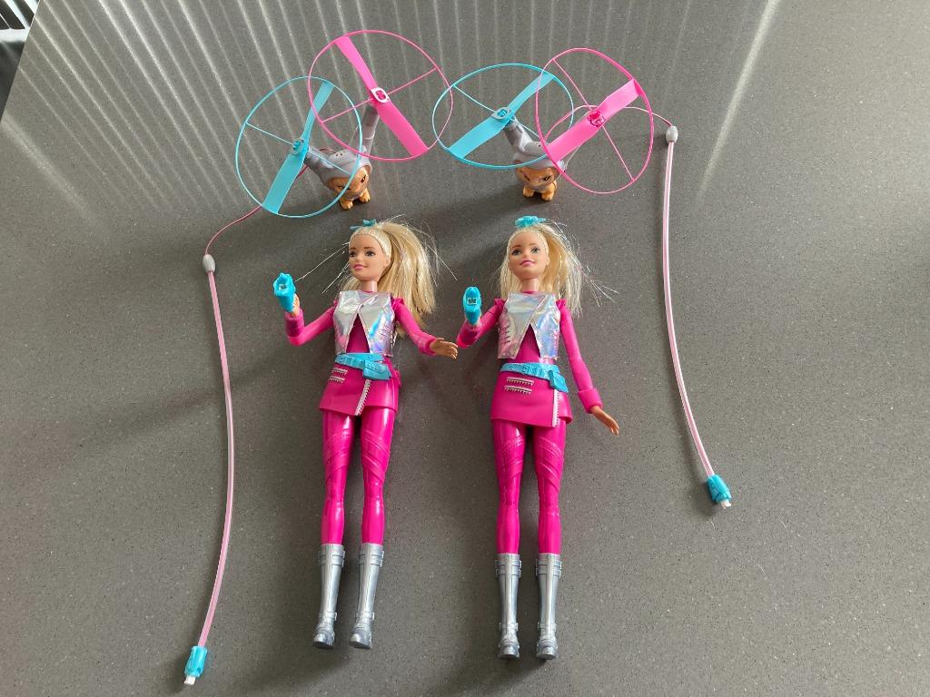 2x Barbie Star Light Adventure - Prinses en vliegende kat, Ophalen of Verzenden, Zo goed als nieuw, Barbie