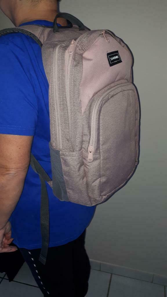 Sac à dos gris DAKINE one size (25L), Autres marques, 25 à 40 cm, Enlèvement ou Envoi, 45 à 60 cm