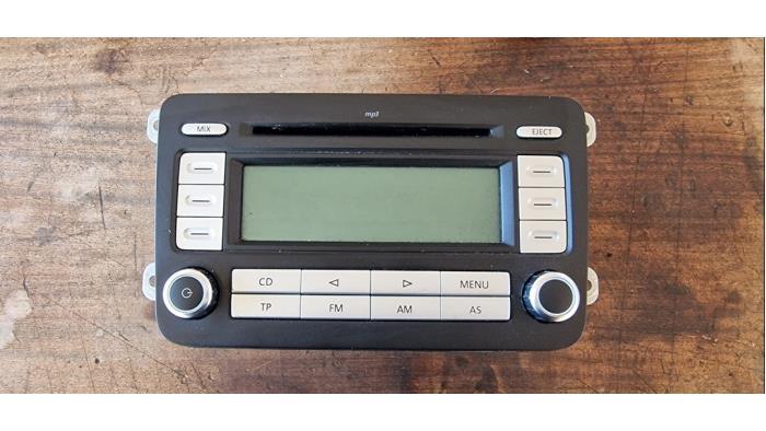 Radio CD Speler van een Volkswagen Golf, Auto-onderdelen, Ophalen of Verzenden, 3 maanden garantie, Gebruikt, Volkswagen
