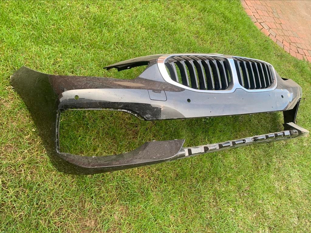 Bmw 1 serie voorbumper f40, Ophalen, Gebruikt, Voor, Bumper