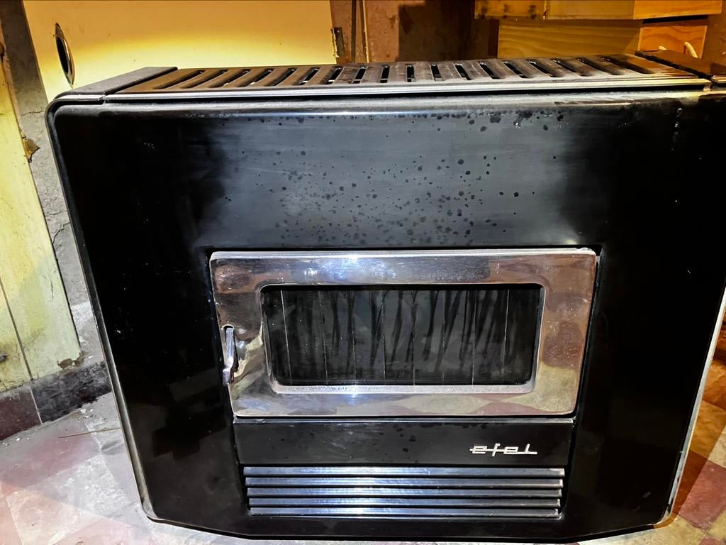 Poêle à mazout - Efel, Enlèvement, Comme neuf