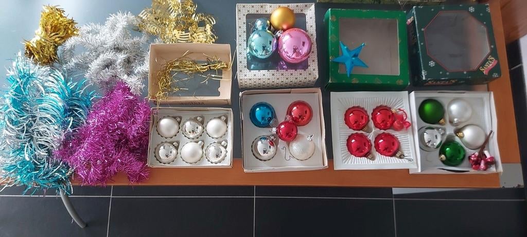 Décorations de Noël (boules et guirlandes), Divers, Enlèvement ou Envoi, Comme neuf