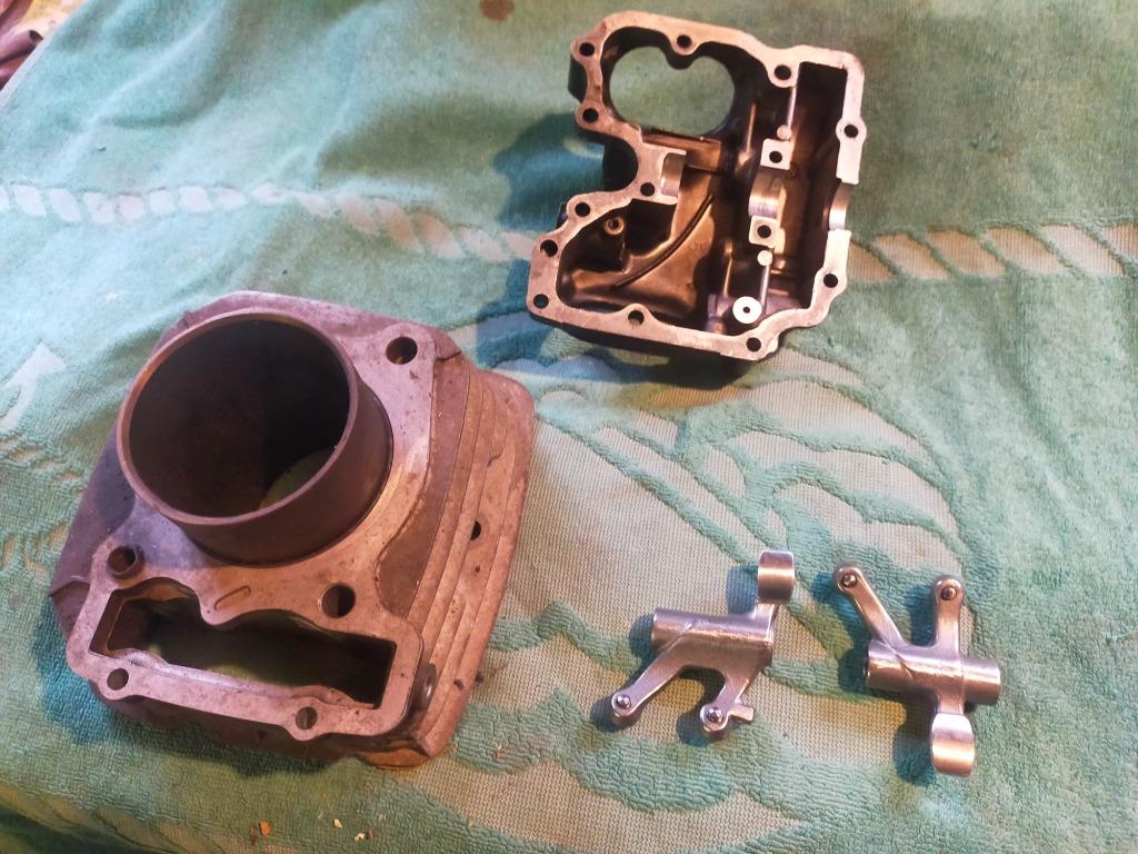 Honda cilinder xl250S (R - md03) st 74mm en tuimelaars nieuw, Motoren, Ophalen of Verzenden