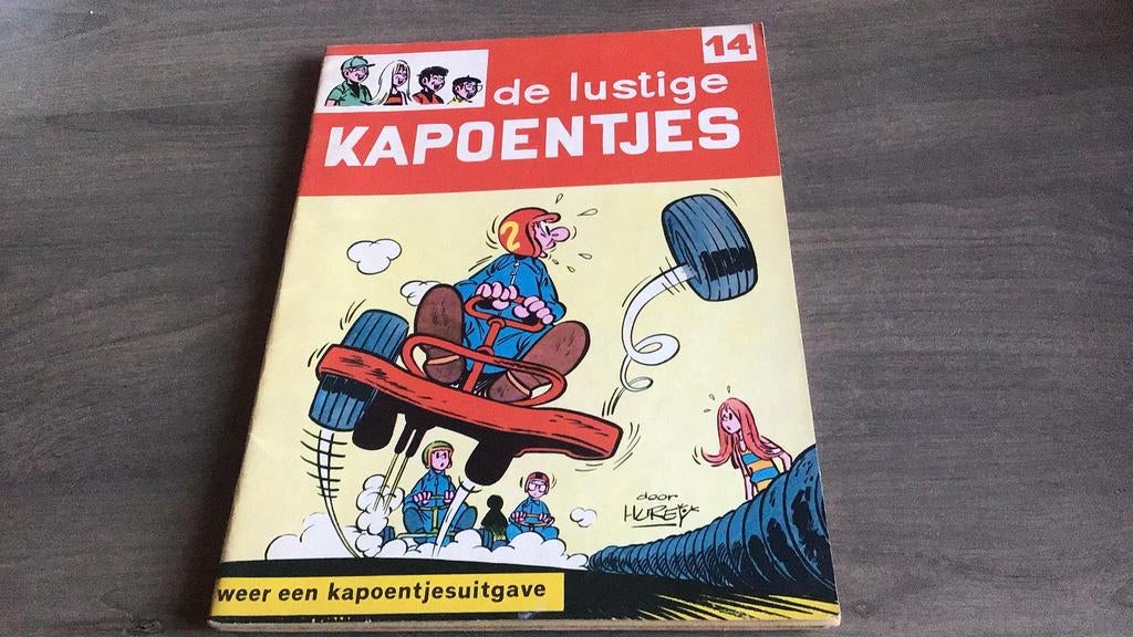 De lustige kapoentjes (#), Eén stripboek, Ophalen of Verzenden, Zo goed als nieuw