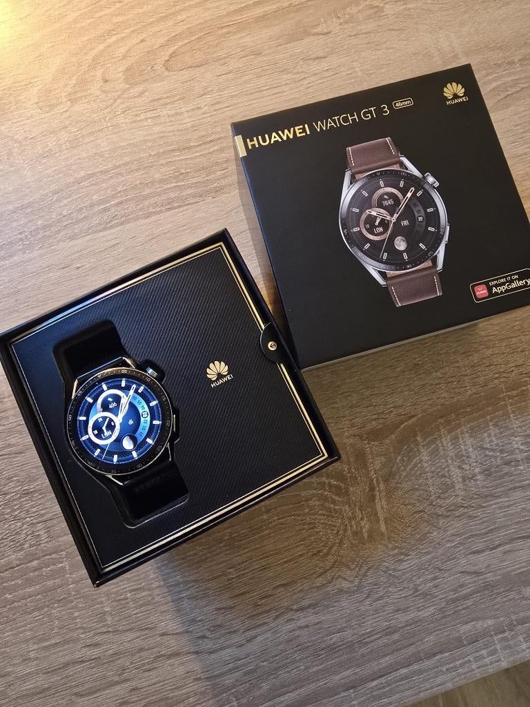 Huawei Watch GT3 46mm, Bijoux, Sacs & Beauté, Montres connectées, Comme neuf, Argent, Distance, Bandage calorique, État, GPS, Battement de coeur