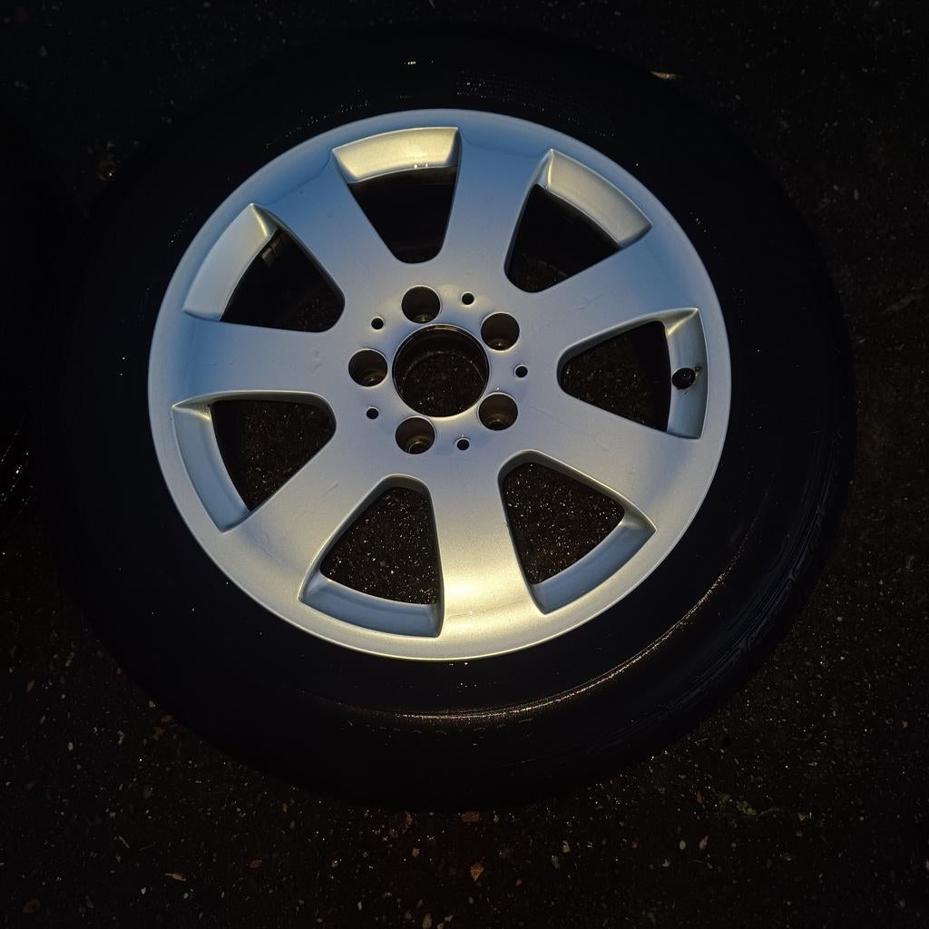 Mercedes banden en velgen, Autos : Pièces & Accessoires, Pneus & Jantes, Enlèvement, Pneus été, Jante(s)