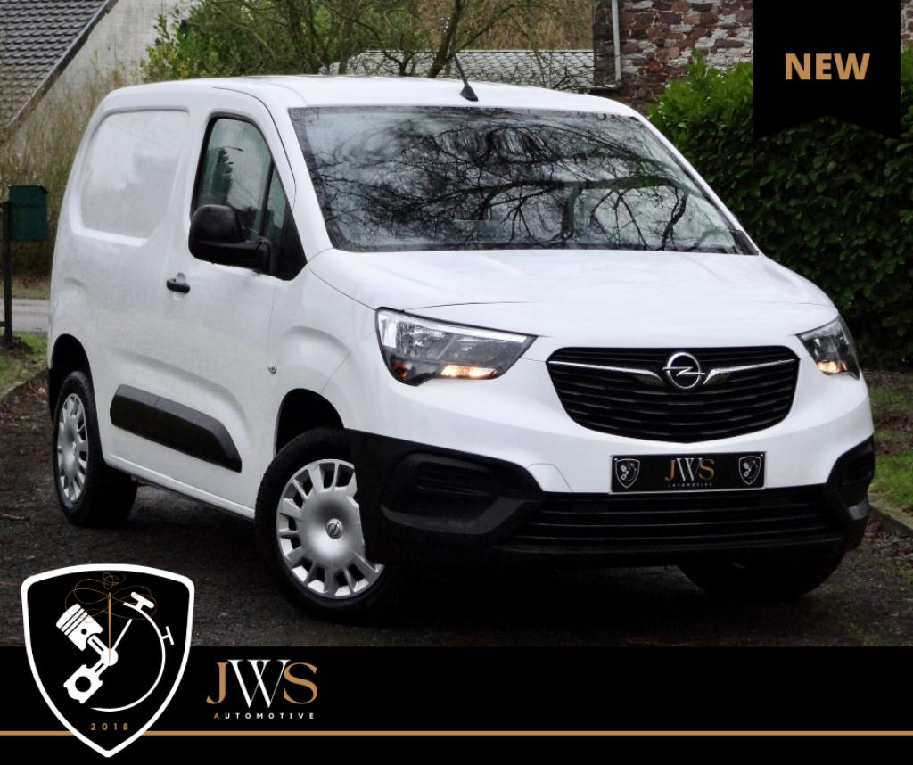 Opel Combo 1.5D ** 16" - CARPLAY - A/C - TVA - ARMOIRE **, Achat, Entreprise, 2 places, Autre carrosserie