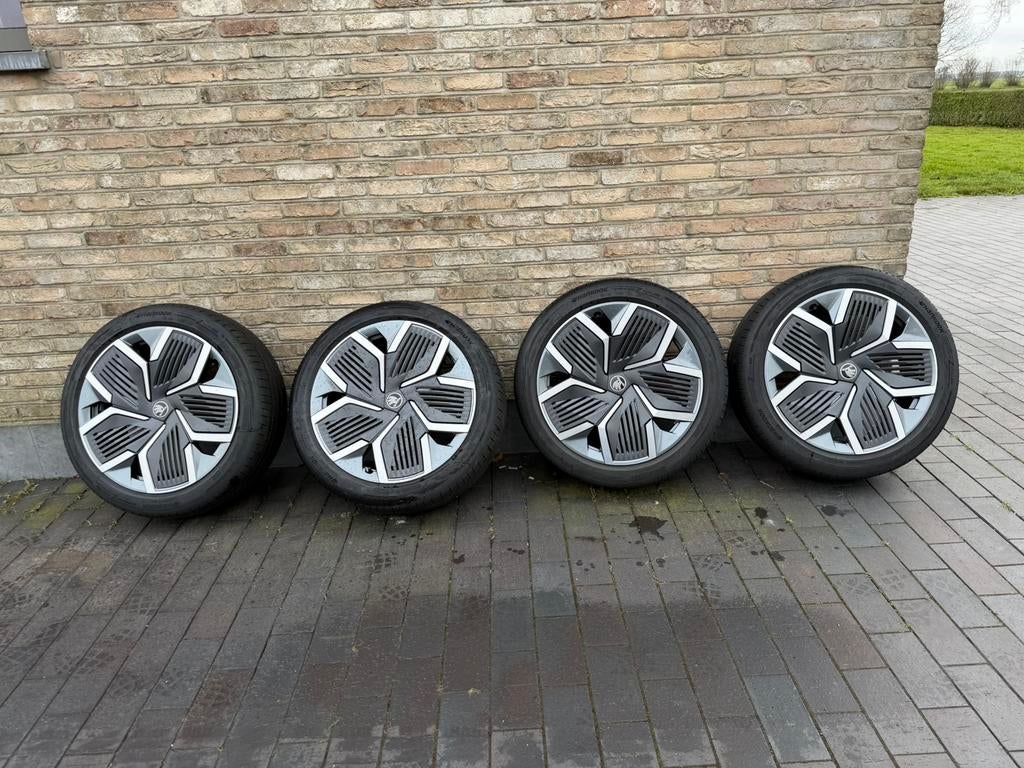 set velgen 20" Rila Aero Antraciet voor new Skoda Kodiaq, Auto-onderdelen, Banden en Velgen, Ophalen, Gebruikt, Velg(en), 235 mm