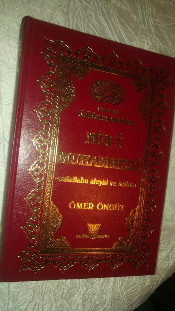 Livre islam nur i muhammedi kalbledin anahtari istanbul 1996, Boeken, Godsdienst en Theologie, Ophalen of Verzenden, Islam