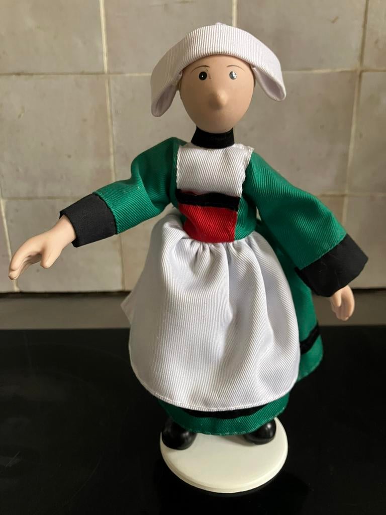 Poupée Bécassine, Enlèvement, Comme neuf