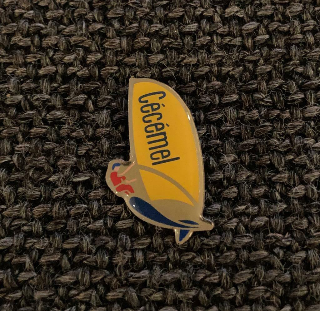 PIN - CECEMEL - CHOCOMELK - SURF - SURFEN - SURFING, Envoi, Utilisé, Marque, Insigne ou Pin's