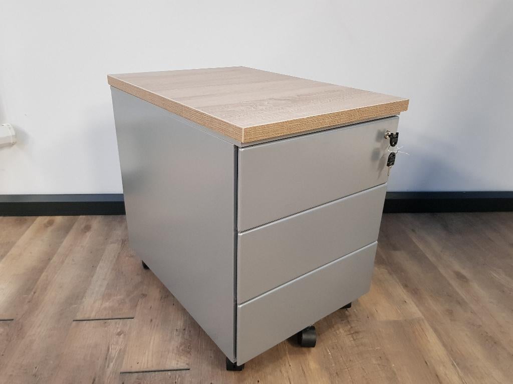 Metalen ladeblok (Aluminium), Computers en Software, Laptoptafels, Ophalen of Verzenden