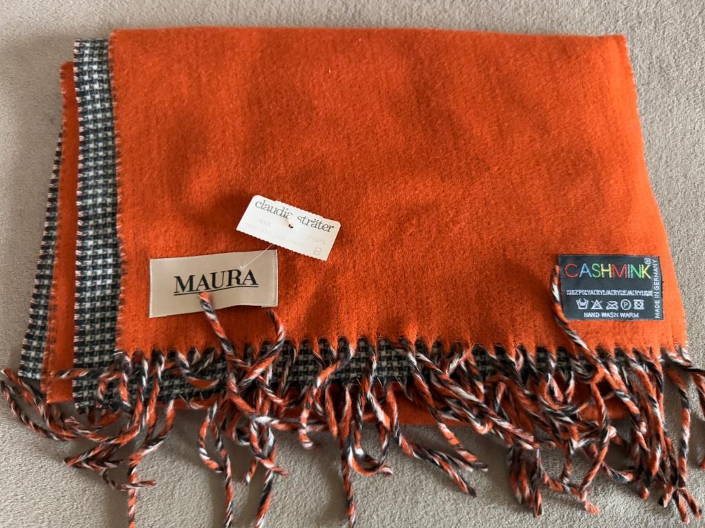 Nieuwe sjaal MAURA mink winkeletiket met gratis verzending, Vêtements | Femmes, Mauro, Enlèvement ou Envoi, Neuf, Écharpe