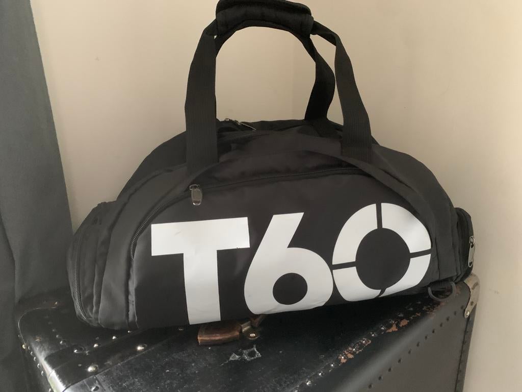 Grand sac de sport T60 Neuf, Enlèvement ou Envoi, Comme neuf, Noir