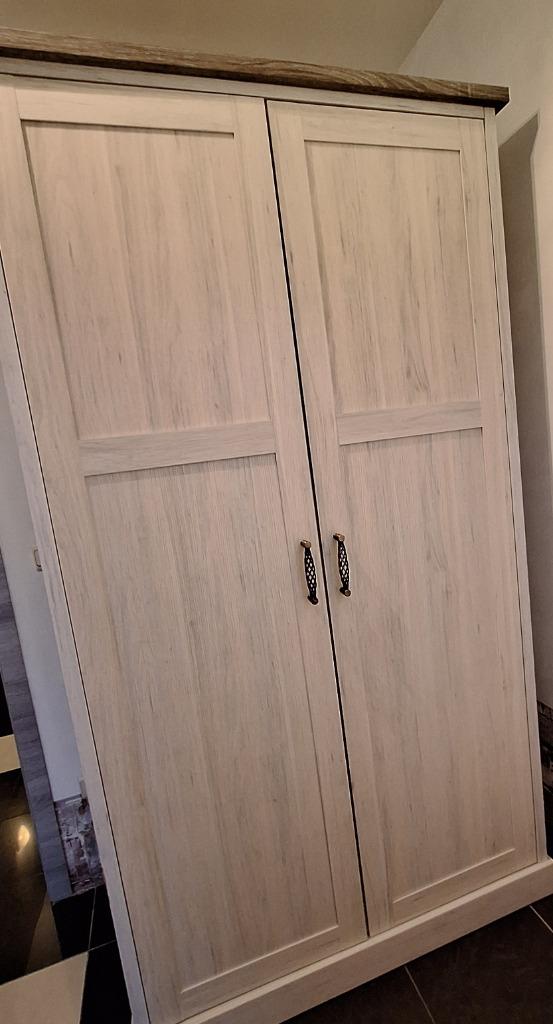 Kast + commode, Huis en Inrichting, Ophalen, Gebruikt, Met lade(s)