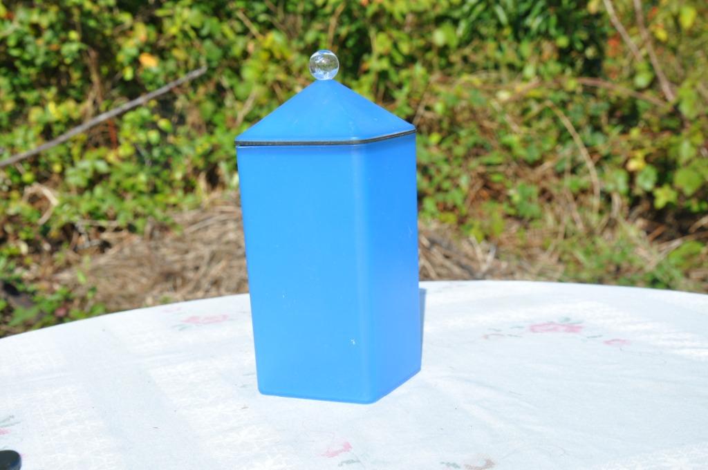 §  boite en plastique carrée hermétique, Maison & Meubles, Enlèvement ou Envoi, Comme neuf