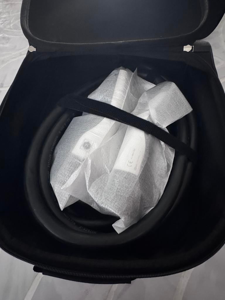 Câble de charge Kia neuf avec sac de transport rigide, Enlèvement, Neuf, Kia