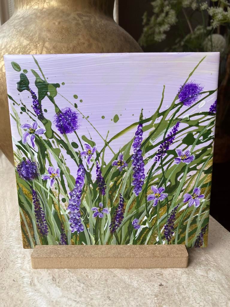 Peinture sur carrelage peinte à la main Purple Flower Field, Antiquités & Art, Enlèvement ou Envoi