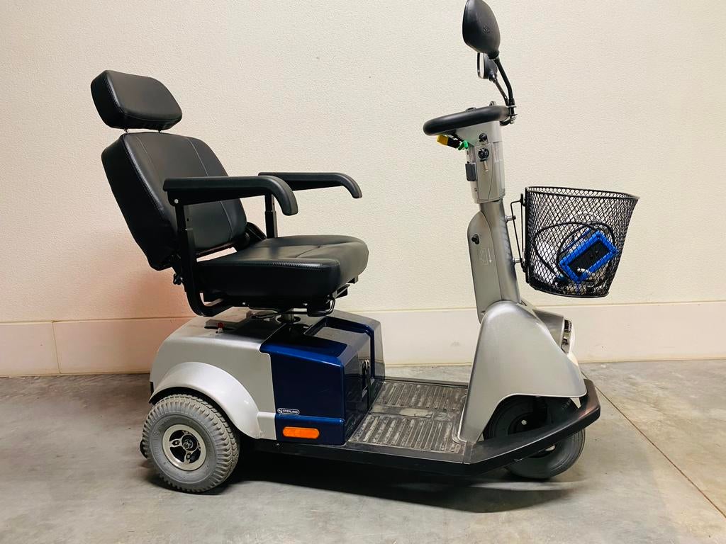 Hanicare Calypos 3wiel Wendbare Scootmobiel ( NIEUWE STAAT ), Ophalen of Verzenden, Inklapbaar, Zo goed als nieuw, Elektrische rolstoel