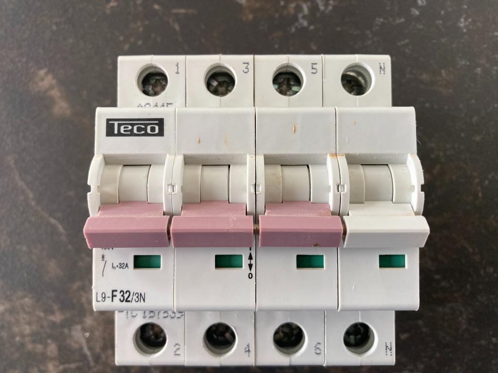 TECO automaat L9-F32/3N, Doe-het-zelf en Bouw, Ophalen, Zo goed als nieuw, Overige typen
