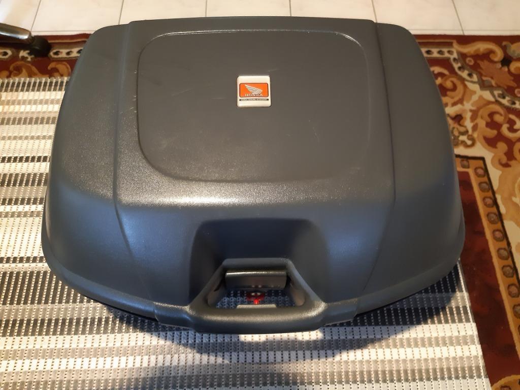 Bagagemateriaal, Motoren, Ophalen, Gebruikt