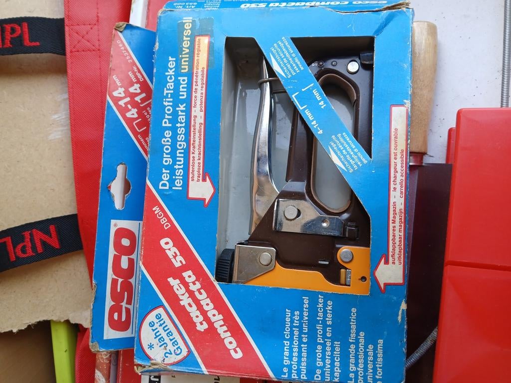 Professionele nietjesmachine, Bricolage & Construction, Outillage | Outillage à main, Comme neuf, Enlèvement ou Envoi