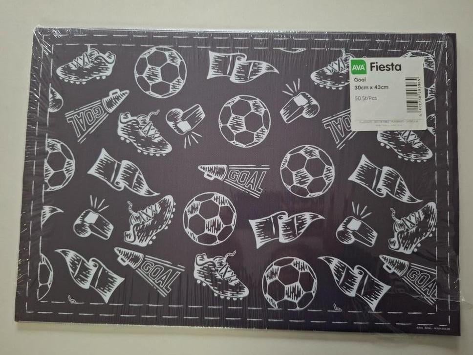 Placemats voetbal,  30 stuks, Ophalen, Zo goed als nieuw