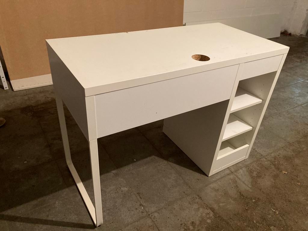 Bureau Ikea d'occasion, Enlèvement, Utilisé