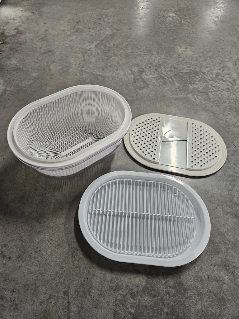 Multifunctionele rasp / zeef / vergiet, Huis en Inrichting, Keuken | Tupperware, Ophalen of Verzenden, Nieuw