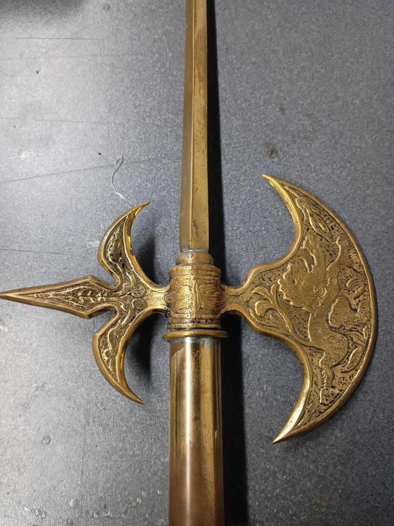 Staander Beerestoet Zwevegem., Antiek en Kunst, Antiek | Brons en Koper, Ophalen of Verzenden