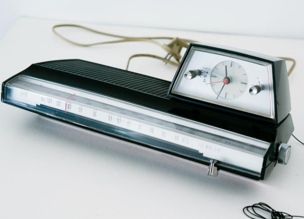 Philips 22 RS 274 Space-Age wekker analoge wekkerradio, Enlèvement ou Envoi, Comme neuf