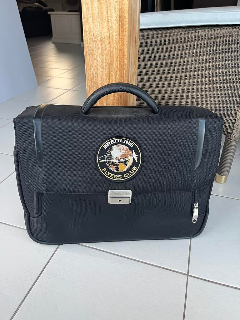 Mallette Breitling Pilot, Neuf, Enlèvement ou Envoi, 35 à 55 cm, Moins de 20 cm