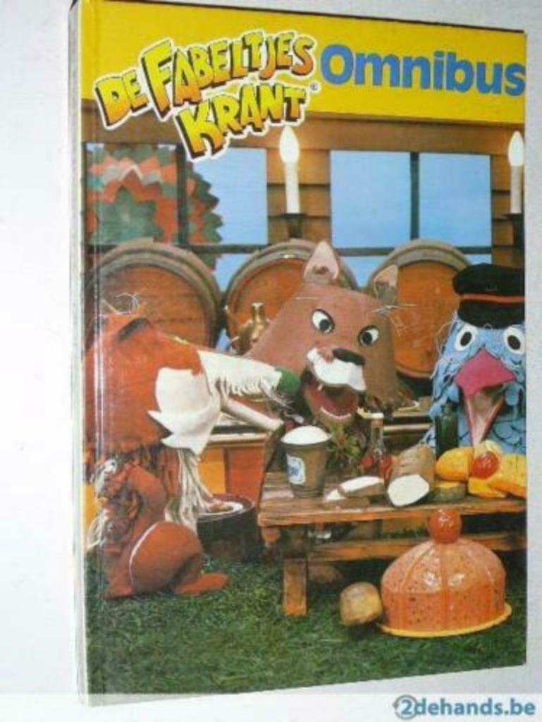 De Fabeltjeskrant omnibus naar de fabels van Leen Valkenier, Boeken, Verzenden, Gelezen, Fictie algemeen