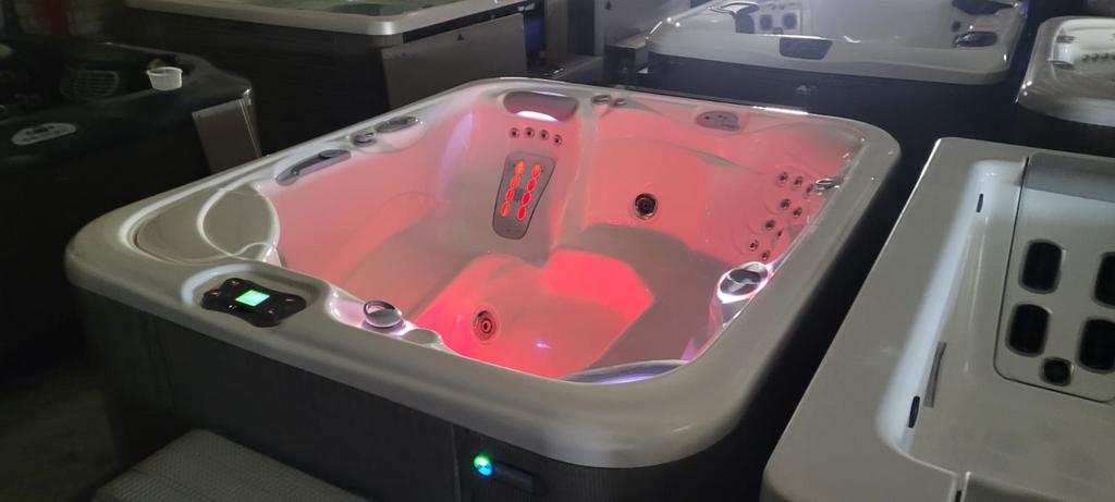 Étiquette noire pour jacuzzi thermal, Jardin & Terrasse, Accessoires de piscine, Filtre, Enlèvement